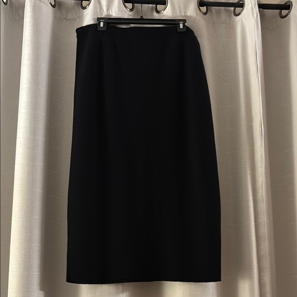 Eileen Fisher Black Midi Pencil Skirt - 100% Wool - size L - Picture 4 of 5